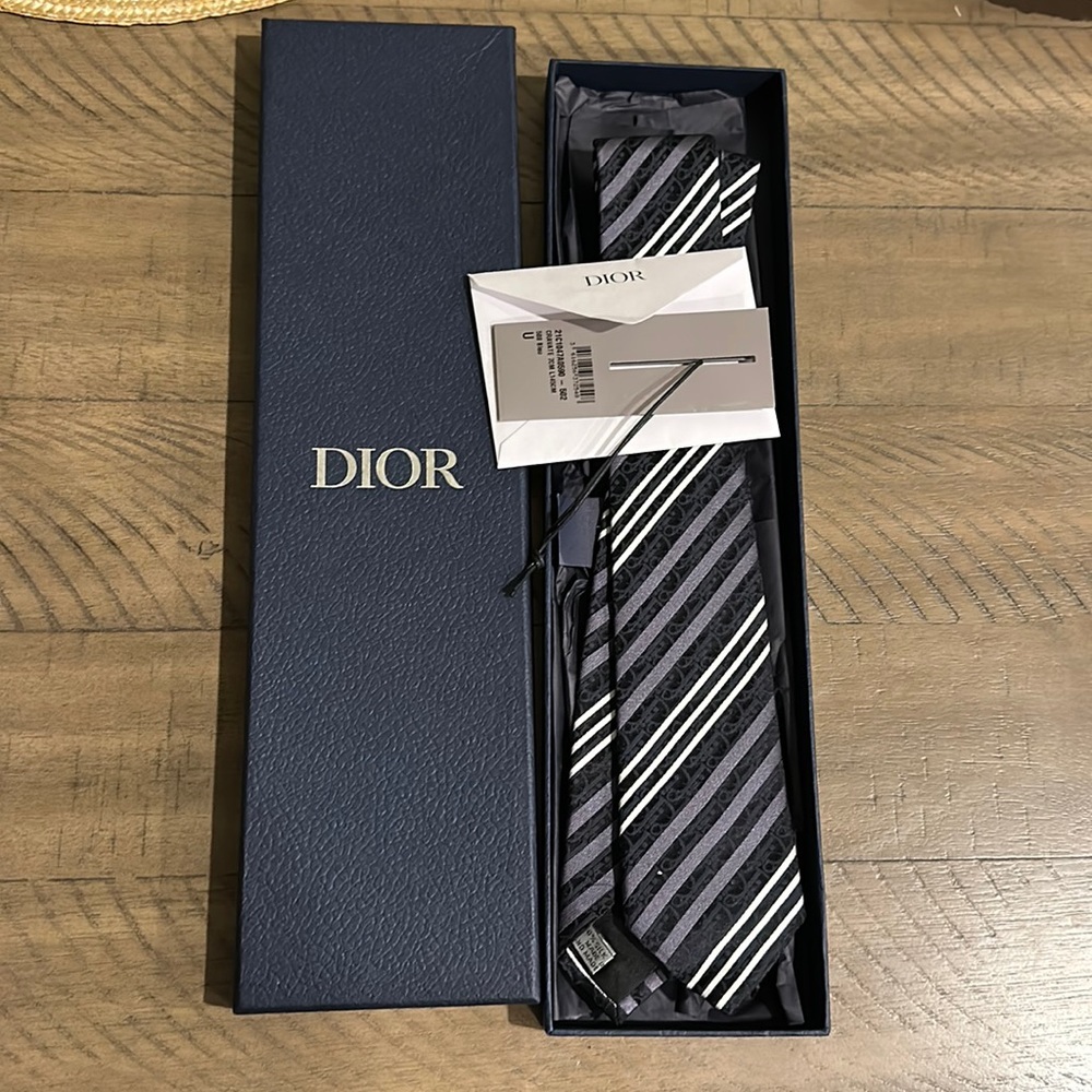 Dior
